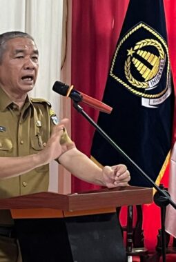 BUKA SOSIALISASI DESA BINAAN IMIGRASI, SEKDA TEBING TINGGI MINTA LURAH MAMPU DETEKSI DINI MODUS TPPO DAN TPPM